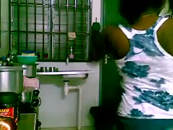See maid banged by boss in the kitchen